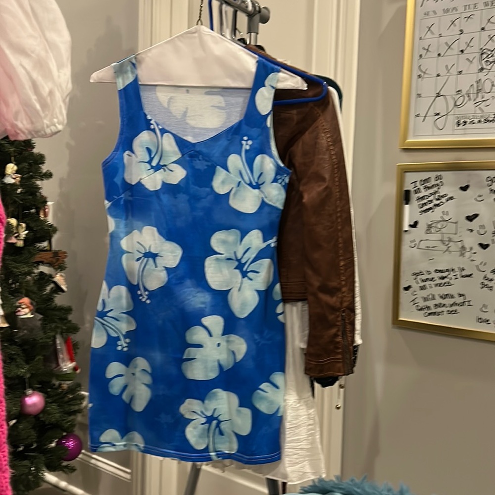 hawaiian dress